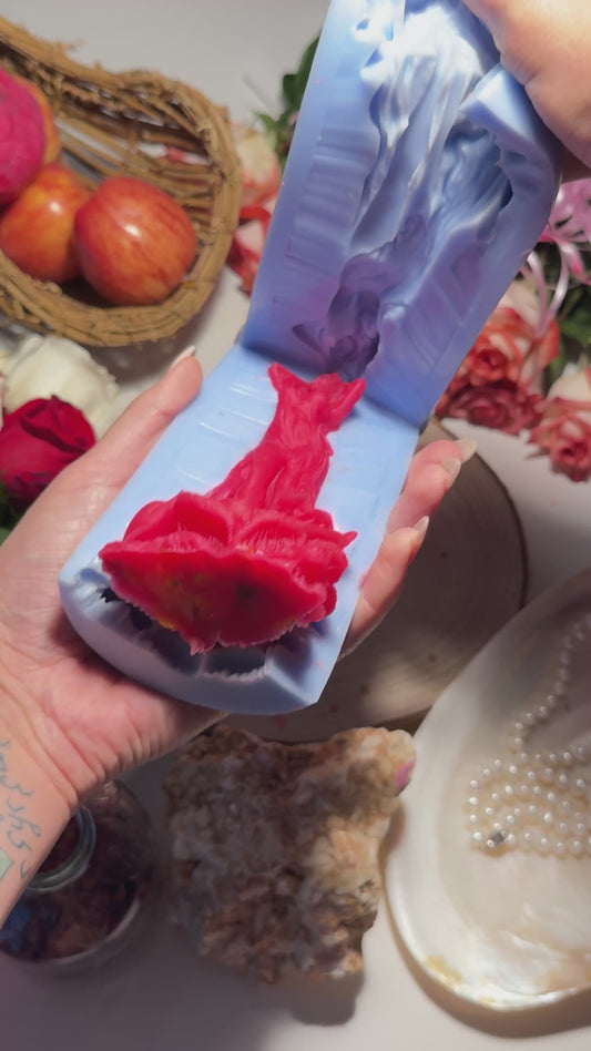 APHRODITE candle mold